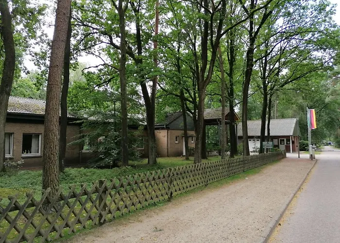 Хостел Waldjugendherberge Uelsen